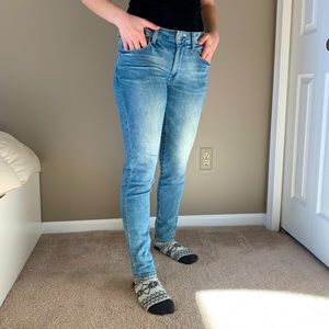 American Eagle skinny jean